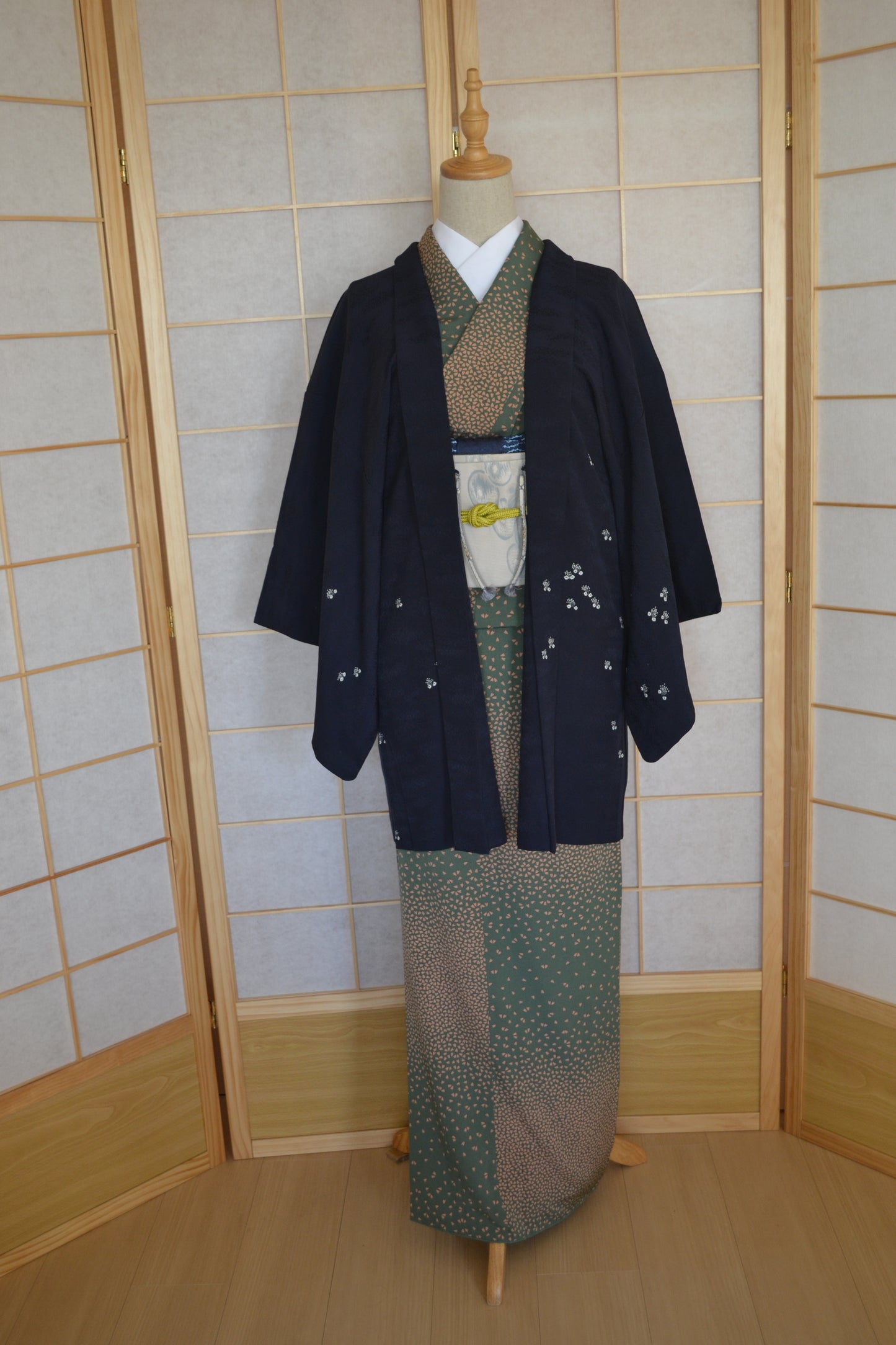 Haori Femme Vintage €89.50 - tissu d'été, bleu marine - 0001
