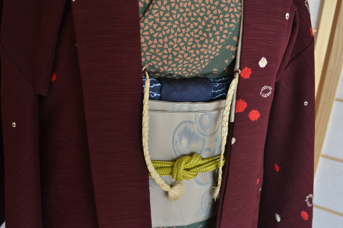 Haori Femme Vintage €89.50 - petites fleurs, bordeaux - 0006