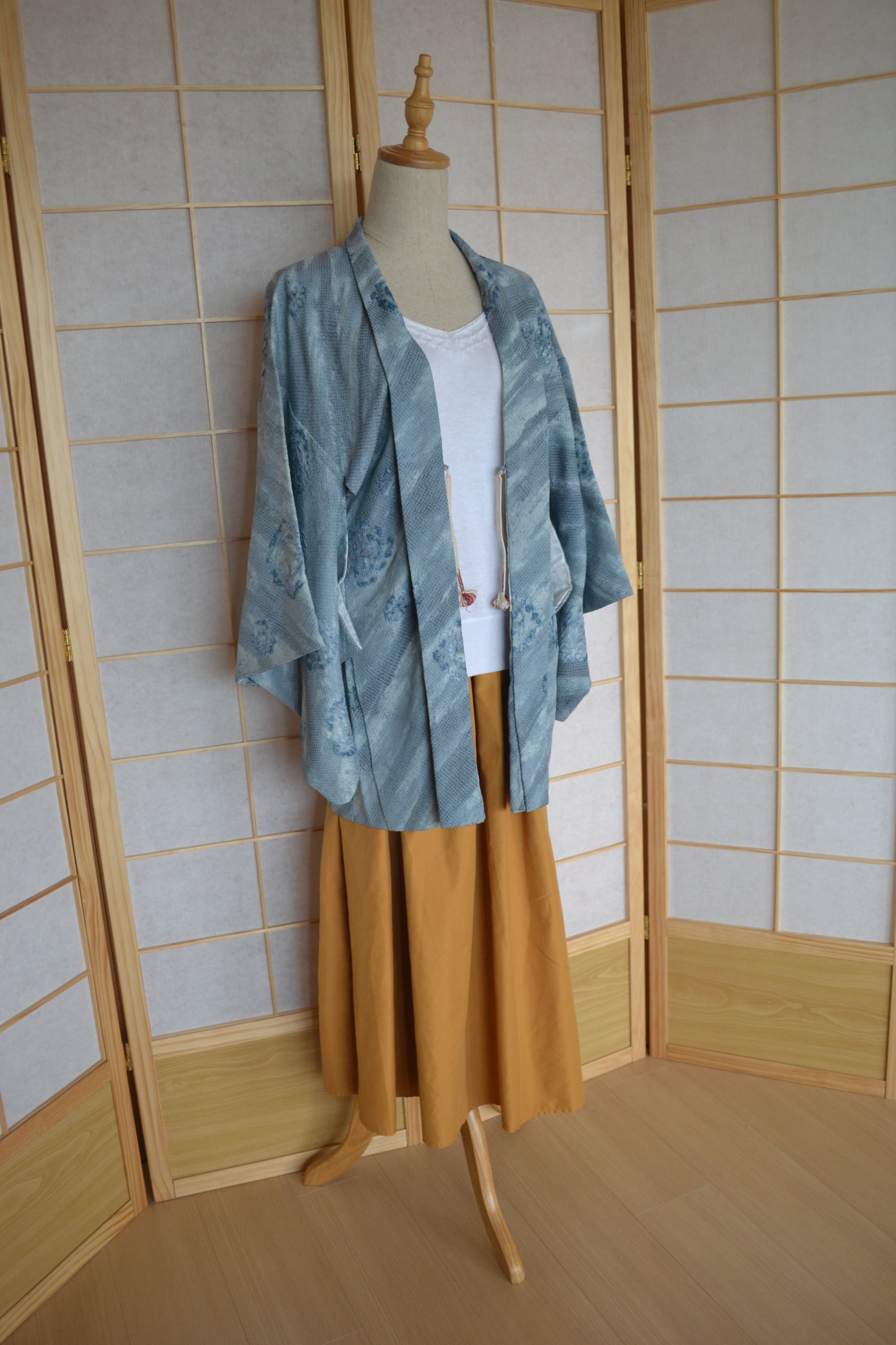 Haori Femme Vintage €98.50 - shibori fleurs, bleu - 0011