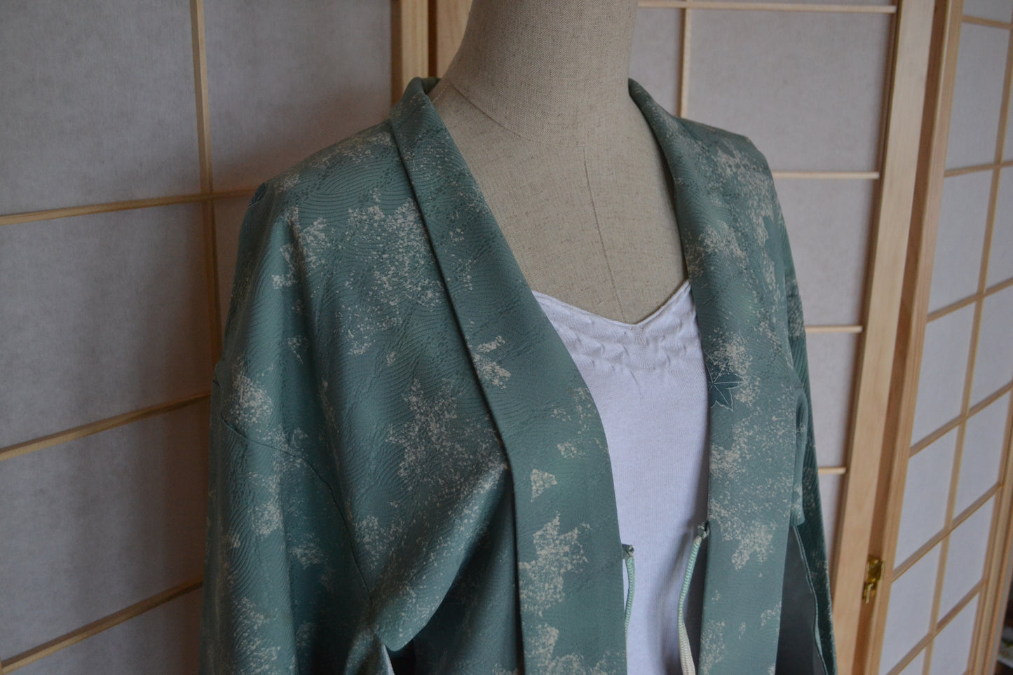 Haori Femme Vintage €95.50 - érable blanc(momiji), bleu - 0013