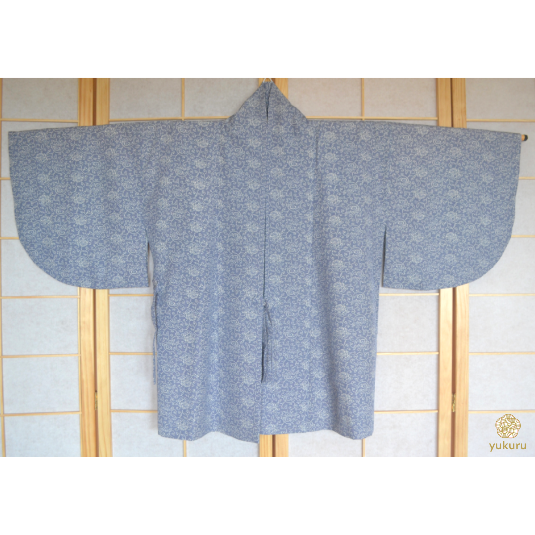 Haori Femme Vintage €94.90 - Ivy "Karakusa", bleu - 0015