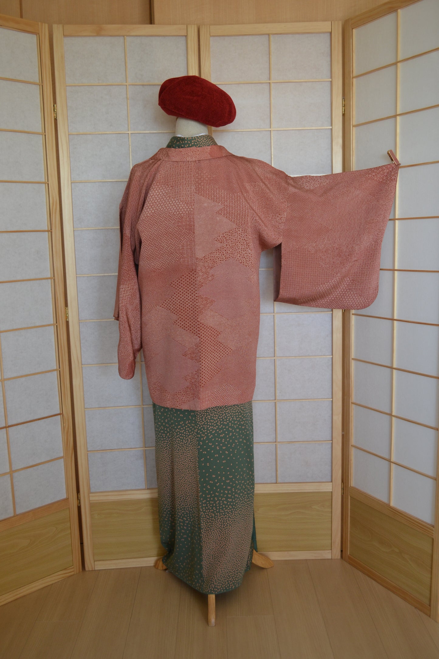 Haori Femme Vintage €94.50 - edo-komon, rouge - 0008
