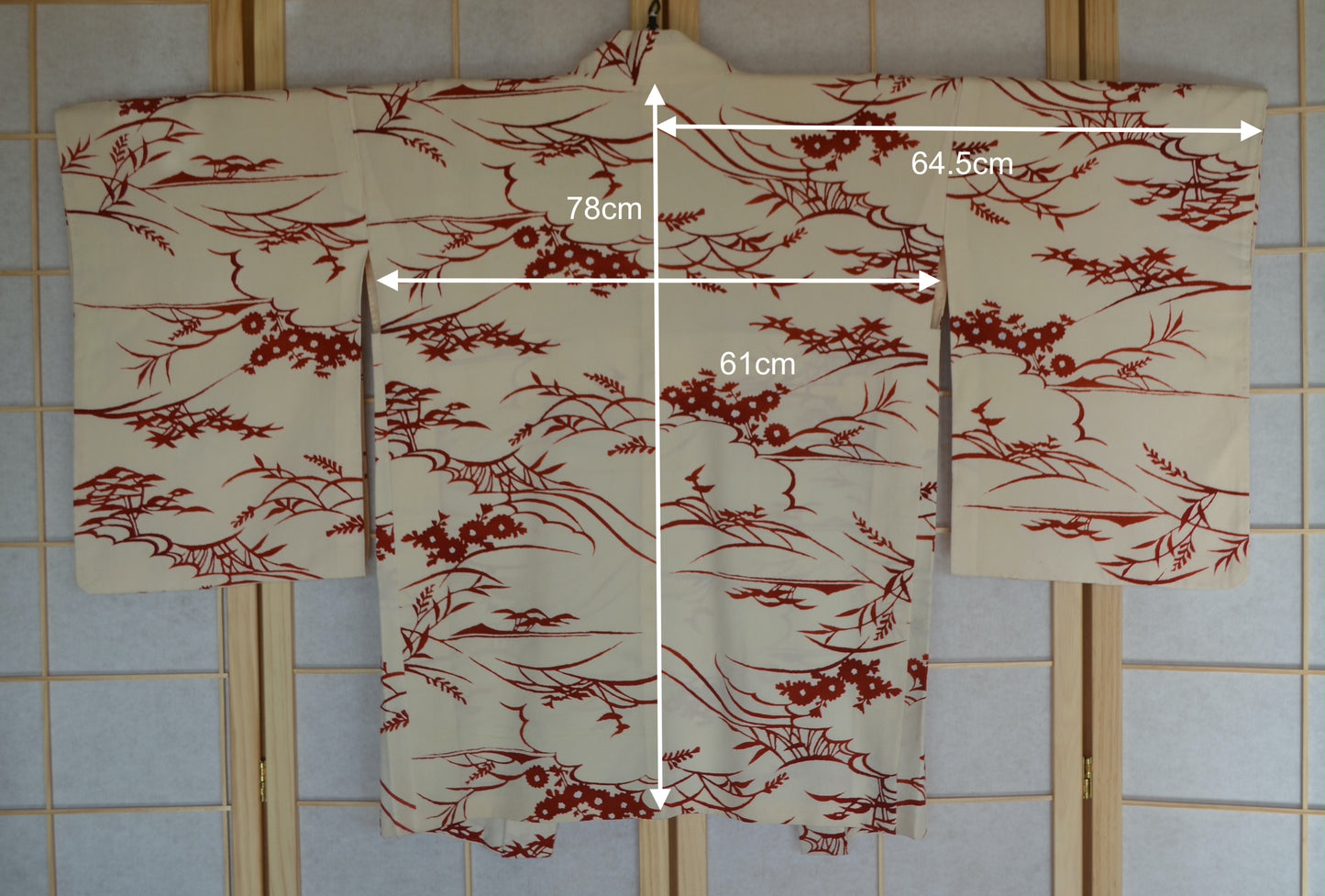 Haori Femme Vintage €78.50 - fleurs et végétaux, ivoire - 0004
