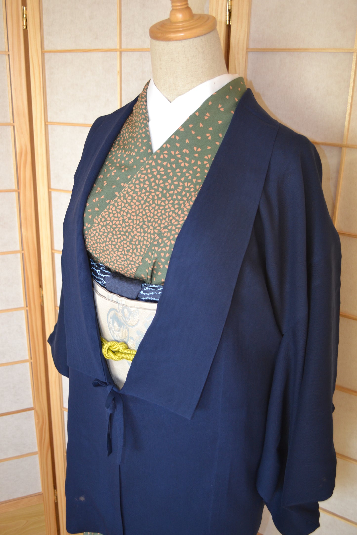Haori Femme Vintage(tissu d'été) €89.50 - l'eau qui coule, bleu marine - 0007